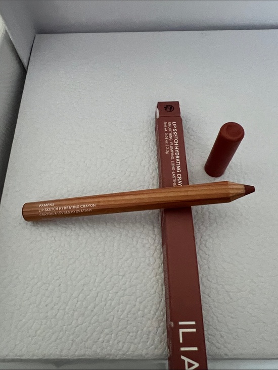 ILIA Other - ILIA lip sketch hydrating crayon in Pampas